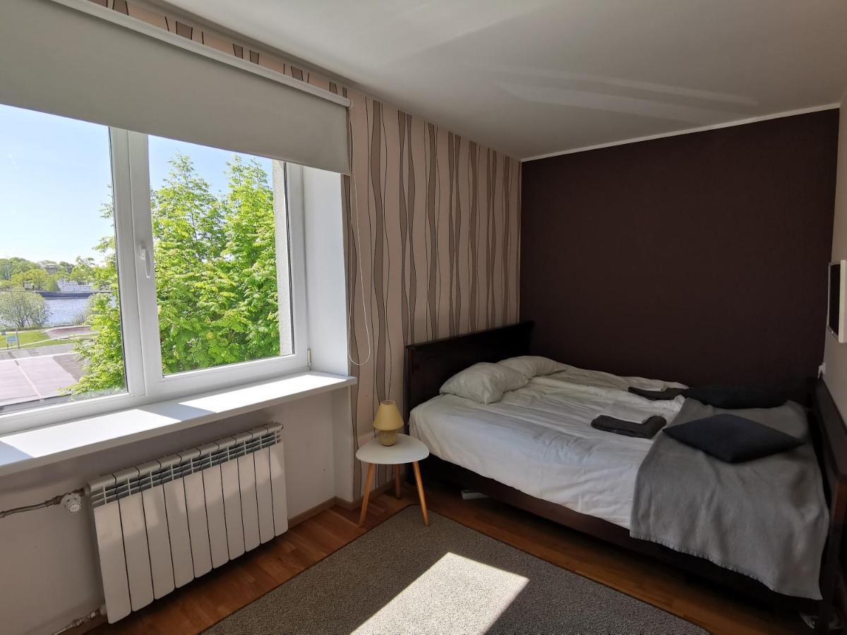 Kesklinna Silla Apartment - Free Parking Parnu Luaran gambar