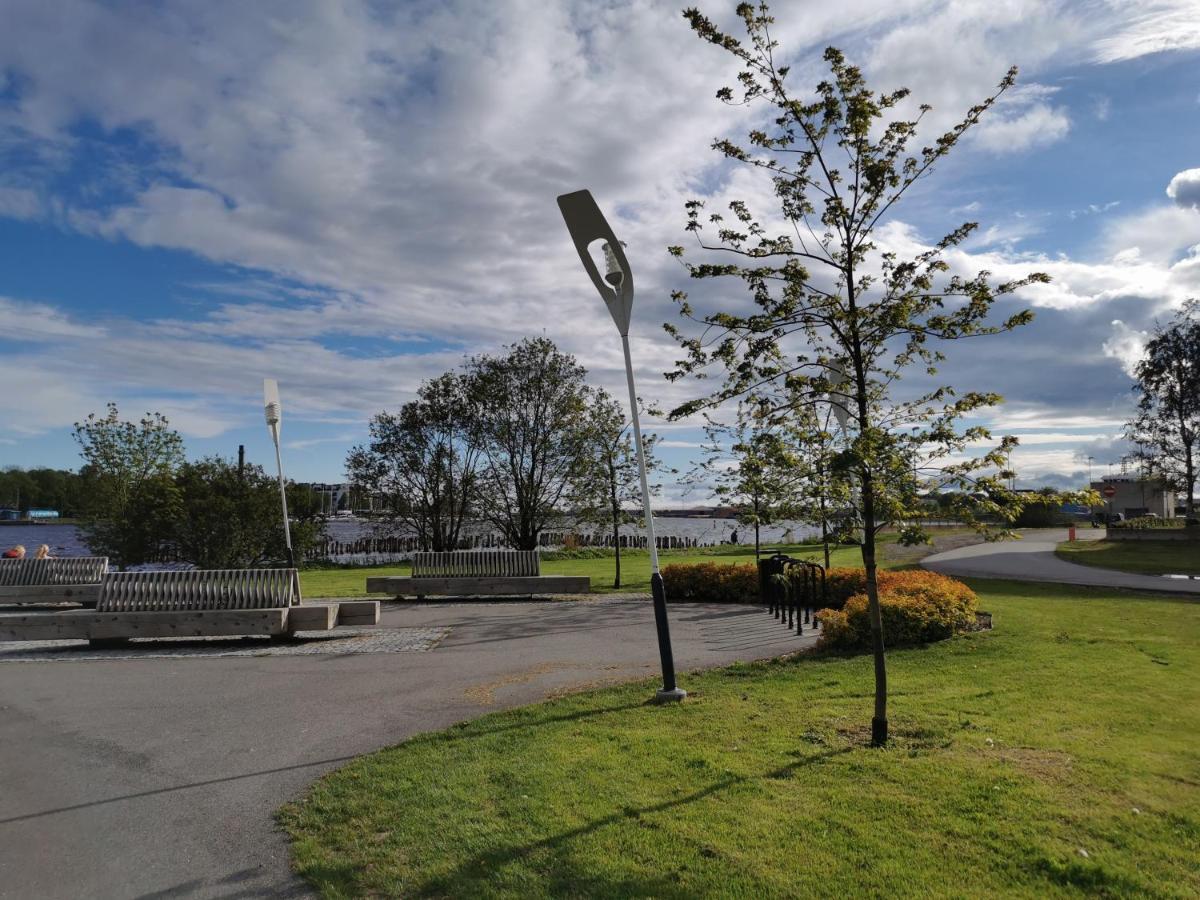 Kesklinna Silla Apartment - Free Parking Parnu Luaran gambar