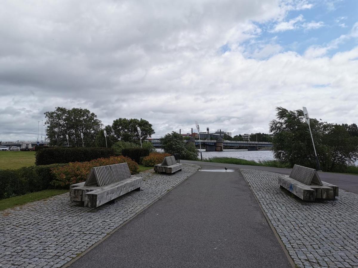 Kesklinna Silla Apartment - Free Parking Parnu Luaran gambar